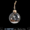 BOULE DE NOEL VERRE BRANCHE ET POMME DE PIN 6CM