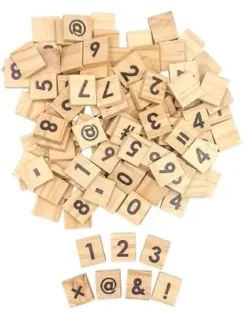 CHIFFRES ET SYMBOLES CARRES BOIS 1.8X2CM X116 PIECES