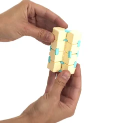 CUBE MAGIQUE TRANSFORMABLE