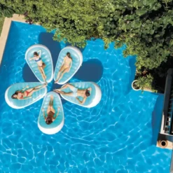 LOUNGE PISCINE PETALE