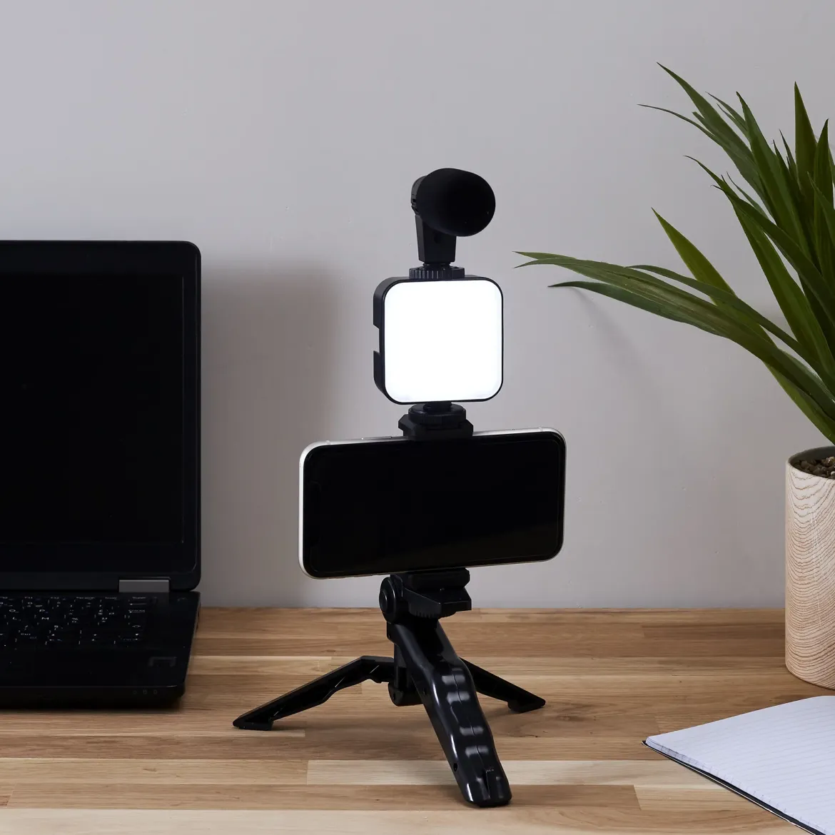 LUMIERE LED TREPIED MICRO INTEGRE PHOTO VIDEO
