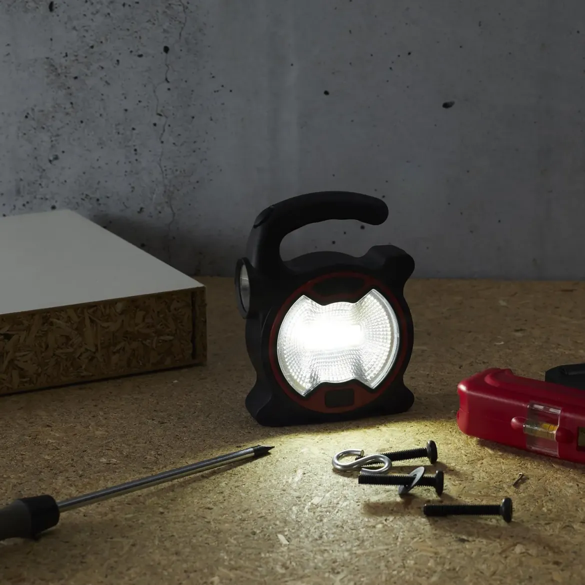 LUMINAIRE COB UTILITAIRE 2 MODES