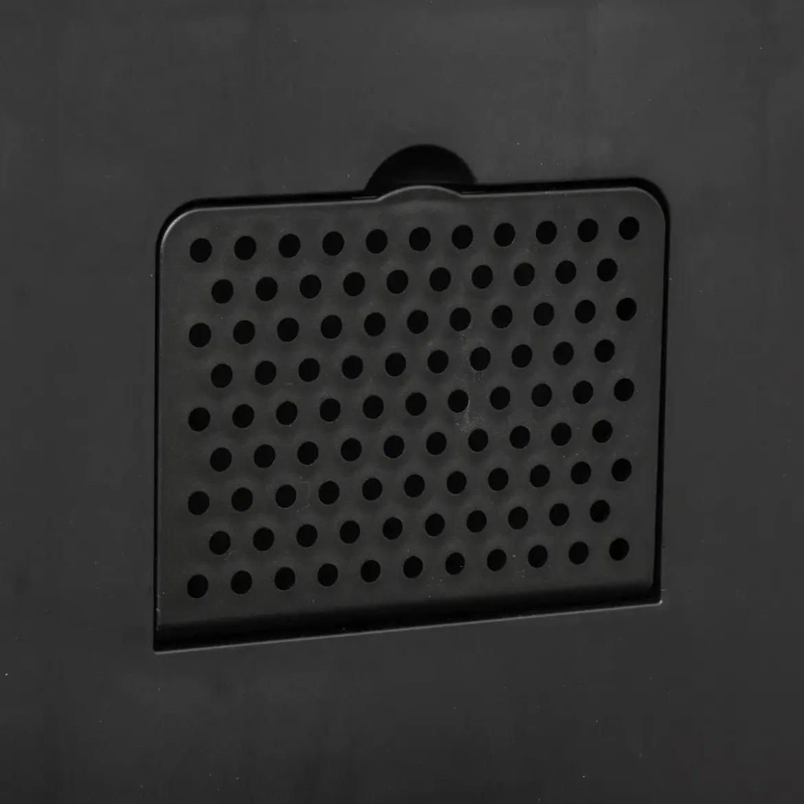 POUBELLE A PEDALE CARRE DELTA 30L CARBONE