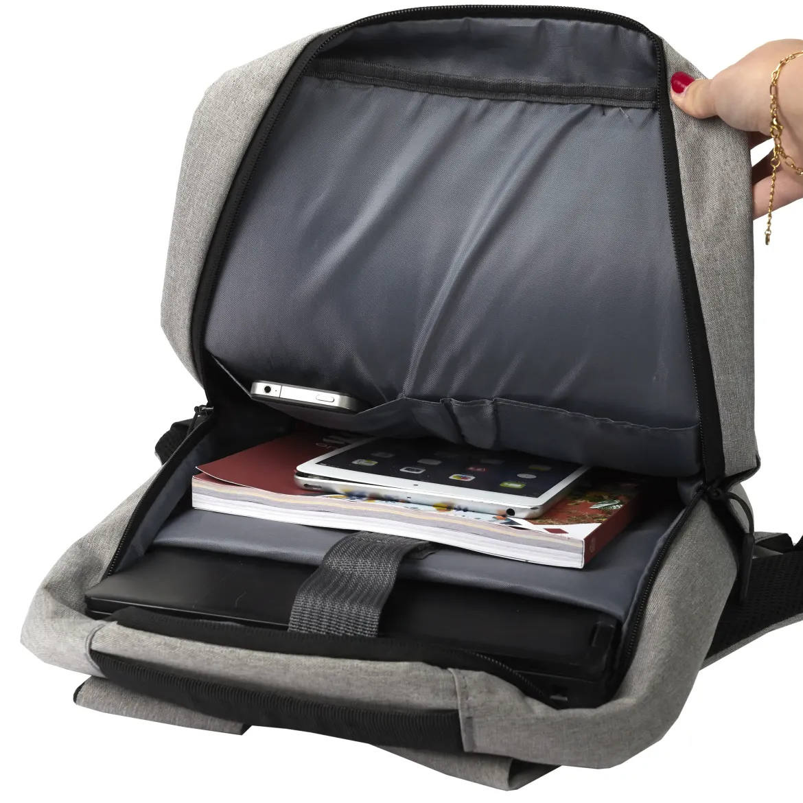 SAC A DOS ORDINATEUR AVEC BRANCHEMENT USB