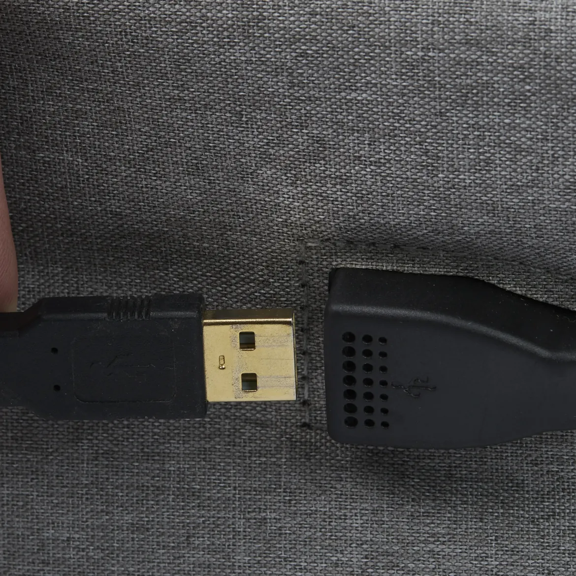 SAC A DOS ORDINATEUR AVEC BRANCHEMENT USB